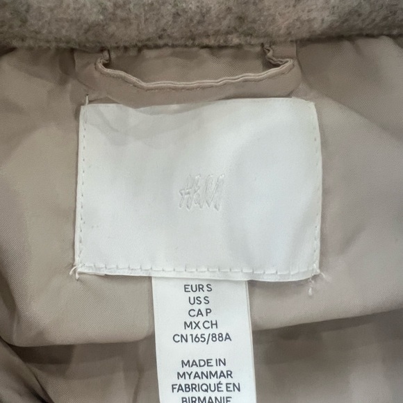 H&M Shacket Light Beige Shirt Jacket button down small - Picture 7 of 7